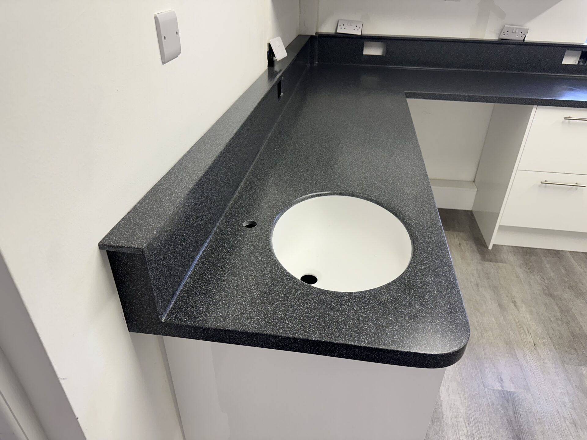 Staron Sanded Onyx Worktops