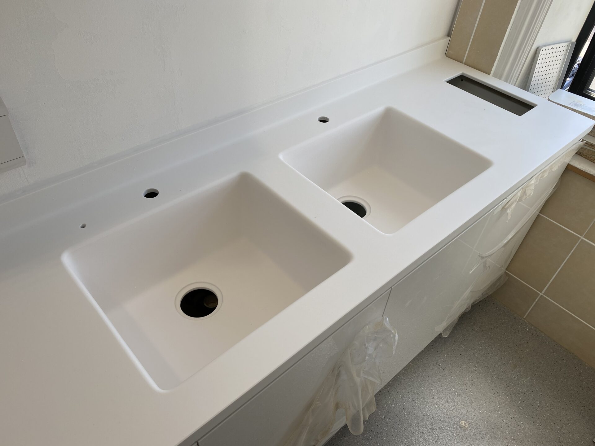 LG Himacs Worktops Alpine White